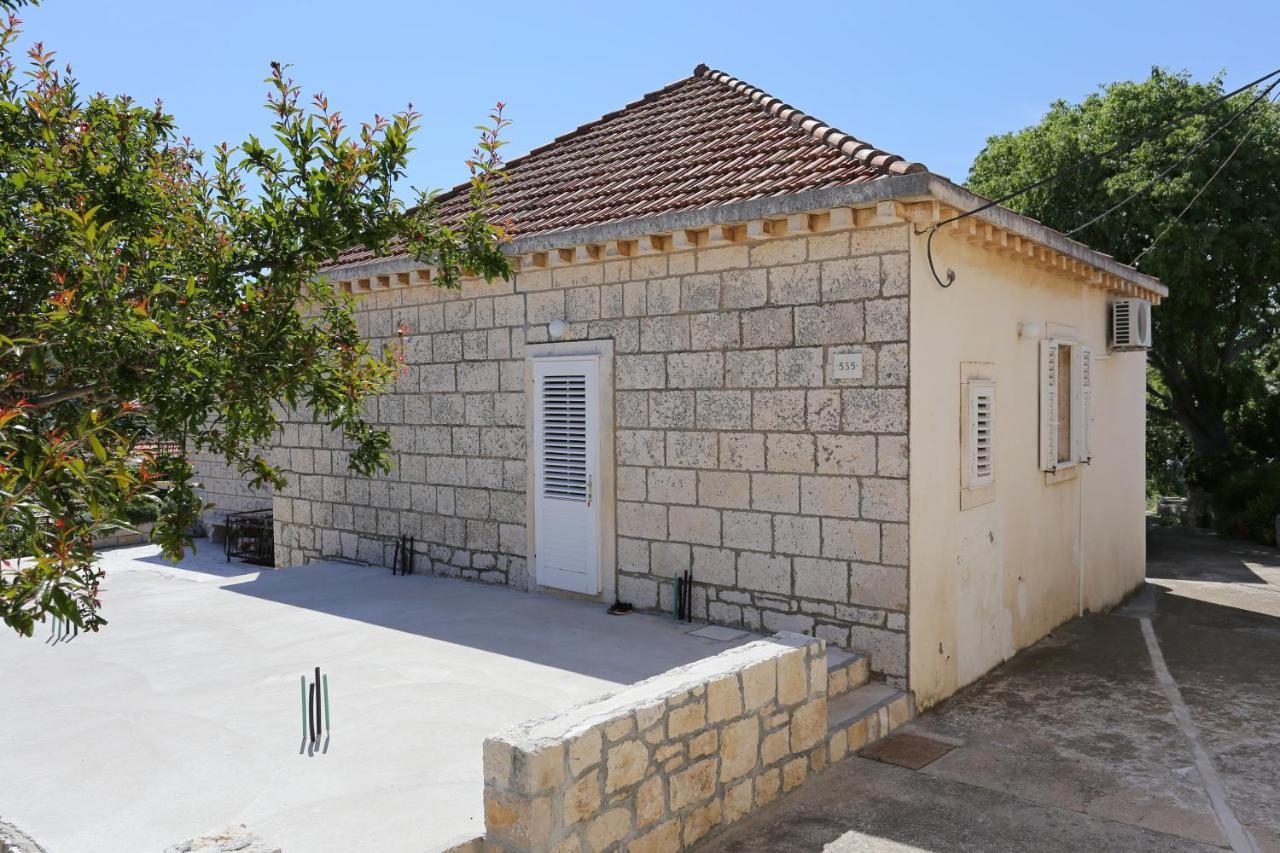 Apartments With A Parking Space Lumbarda, Korcula - 4473 Extérieur photo
